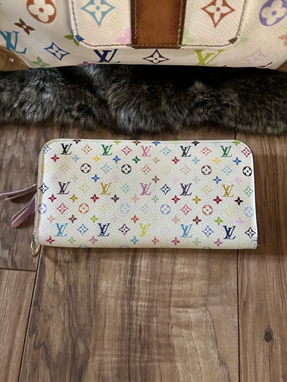 Louis Vuitton Insolite White Multicolor Monogram Wallet RARE! Has Authenticity!